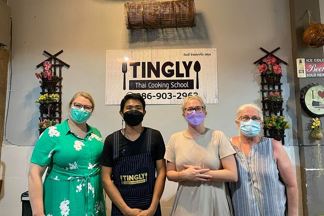 Thai cooking class experience in Bangkok with Tingly Thai cooking school - Group size, comfort, and practical limits