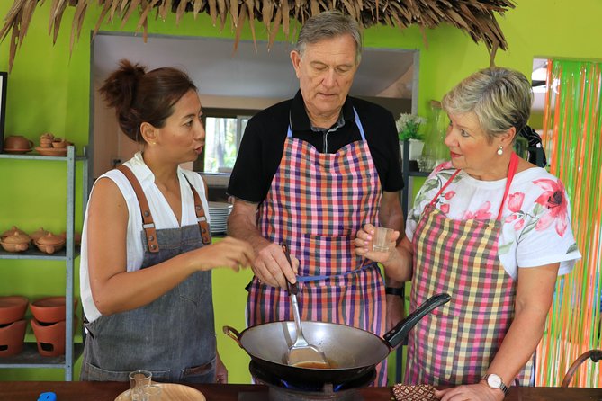 Thai Cooking Class in Khao Lak by Amazon Prime Series Chef - Who should book this class?