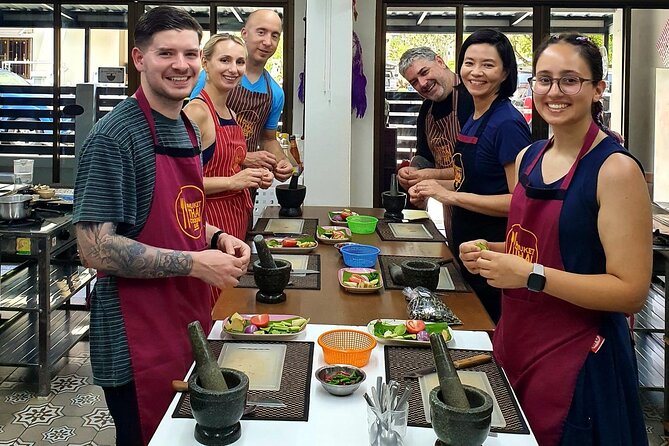 Thai Cooking Class in Phuket - The mortar-and-pestle curry paste lesson