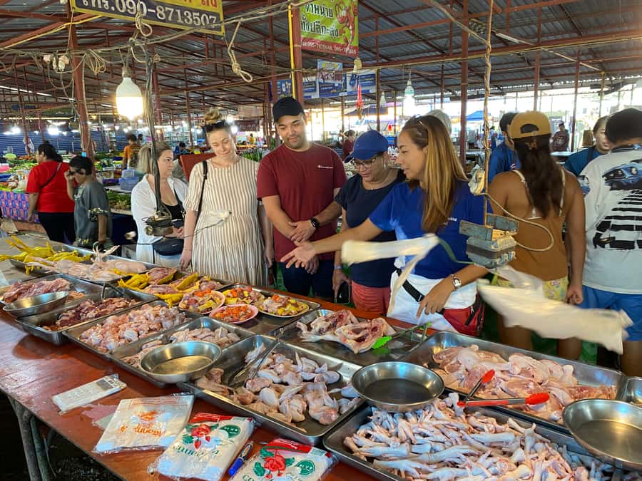 Thai cooking class &Market tour by Amazon Prime Series Chef. - What the $70 price includes