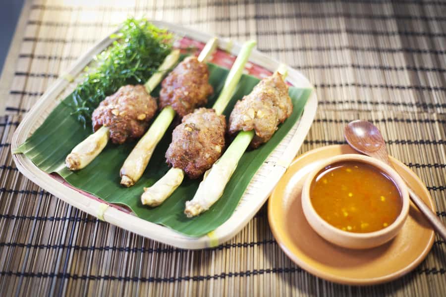 Thai cooking class &Market tour by Amazon Prime Series Chef. - Heat, insects, and other practical points