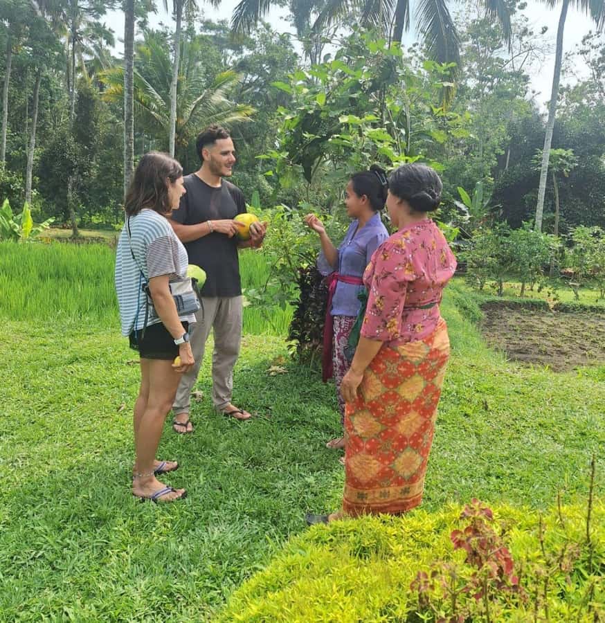 The Authentic Balinese Cooking Experience - What Two People Share at the Cooking Station
