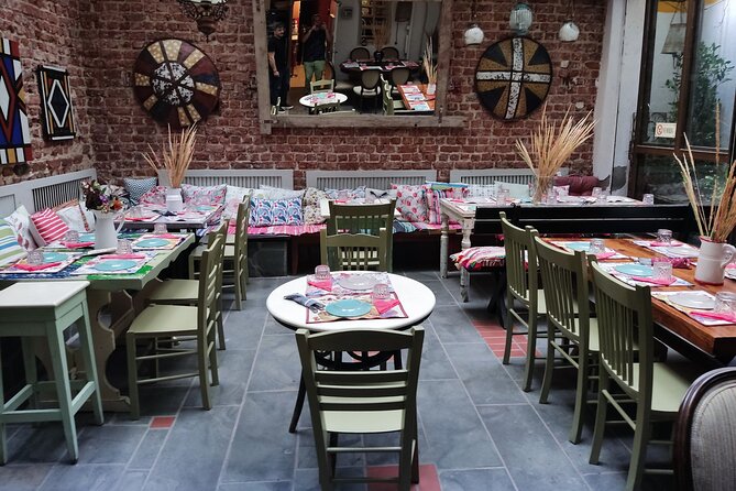 Thessaloniki: Greek Cooking Class, Market visit and Lunch - What the guides add to the class