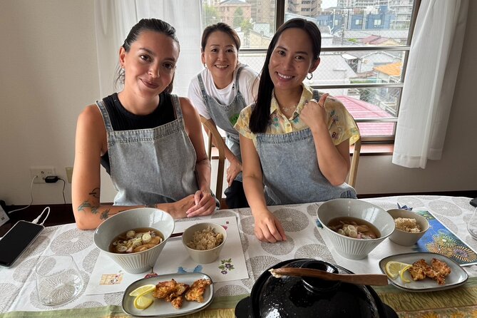 Tokyo Haneda: Bento & Ramen Gyoza Cooking Class in a Local home - Key points at a glance