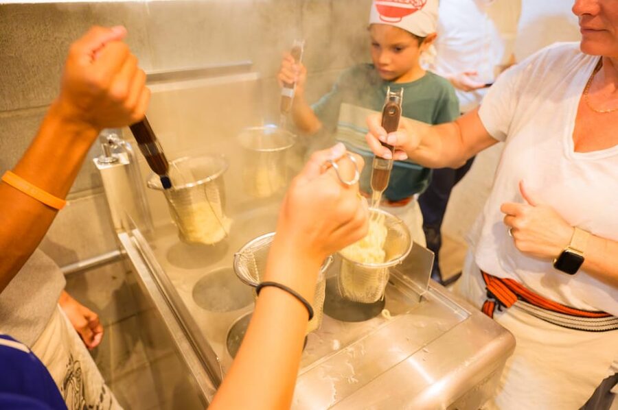 Tokyo: Mount Fuji and Hakone Full Day Tour with Ramen Making - The weather question: how much Fuji will you see?