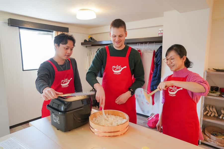 Tokyo: Sushi Cooking Class with Sake Tasting - The value of $112 for four hours