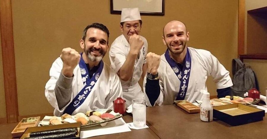 Tokyo: Sushi Making with Pro Chef & Tsukiji Fish Market Tour - Key points at a glance