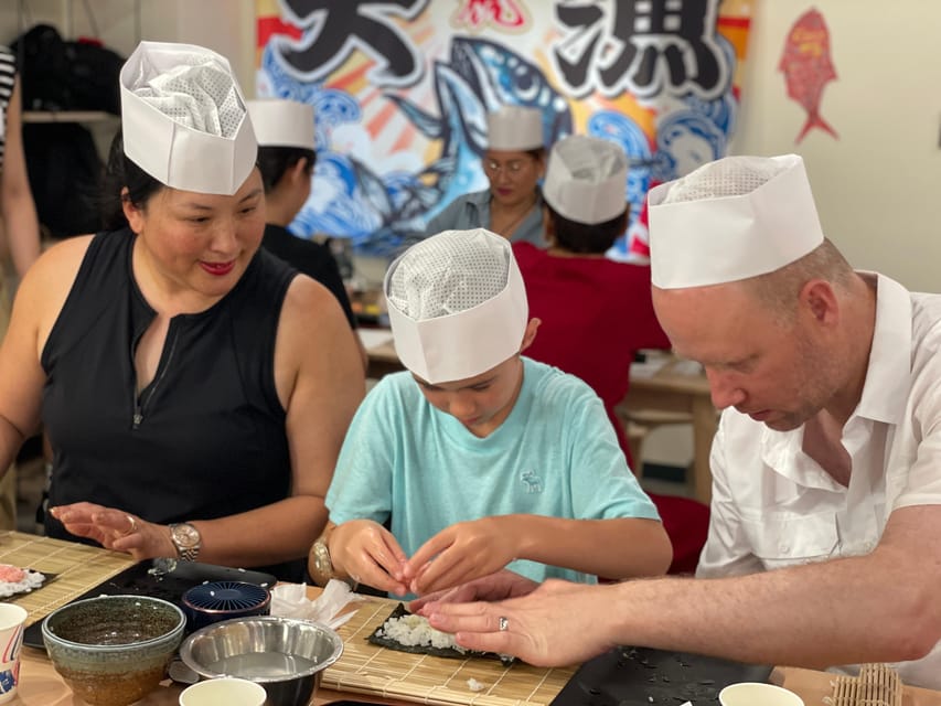 Tokyo: Tsukiji Fish Market Sushi Making Class with Pro Chef - Key points to know before booking