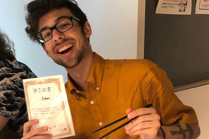 Tokyo Tsukiji Fish Market Tour and Sushi Making Lesson - Making sushi, tamagoyaki, and Japanese side dishes