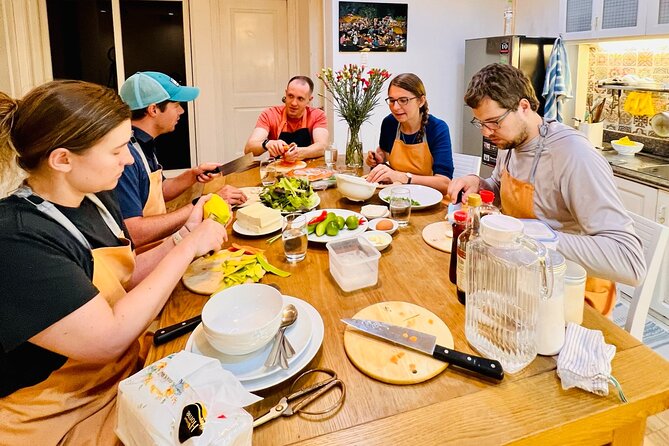 Top-rated Home Cooking Class with a River View AC Kitchen - Meeting Lua, a cook shaped by north and south Vietnam