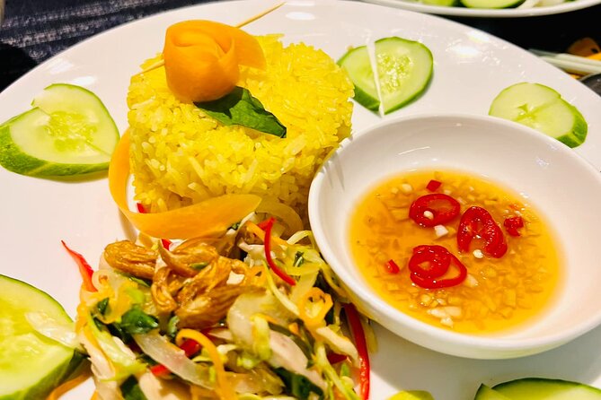 Top-rated Home Cooking Class with a River View AC Kitchen - What the three hours feel like