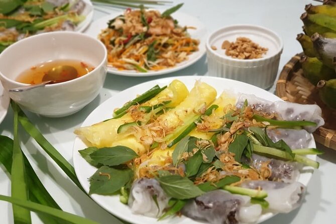 Top-rated Home Cooking Class with a River View AC Kitchen - Is $41.55 good value?