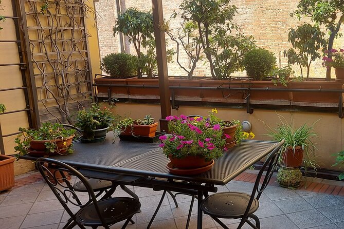 Traditional Bolognese Cooking Class in Bologna with Giovanna S - Key points to know before booking
