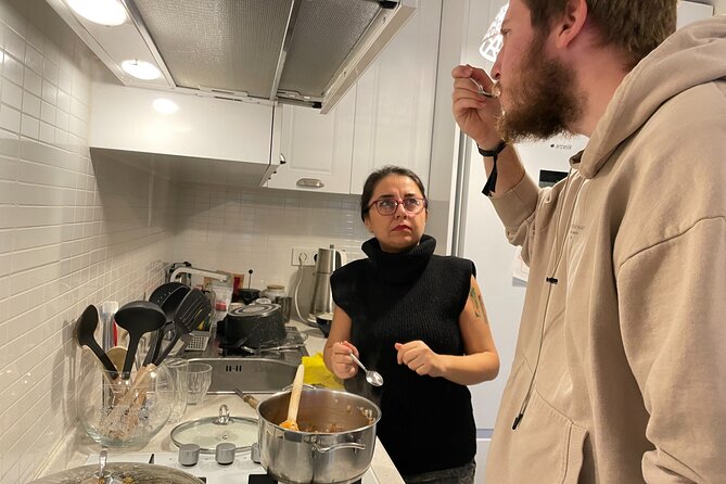 Traditional Home Cooking with a Local in İstanbul City Center - Should you book it?