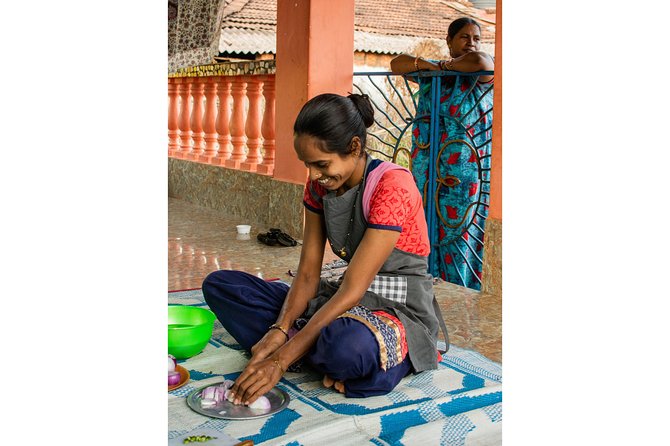 Traditional Indian Cooking Class in Goa, Anjuna [vegetarian] - Eating together at the end