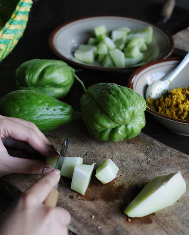 Ubud: Authentic Traditional Balinese Village Cooking Class - What the $30 price includes