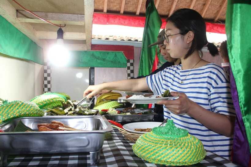 Ubud: Balinese Cooking Class and Market Tour - Transport and meeting points around Ubud