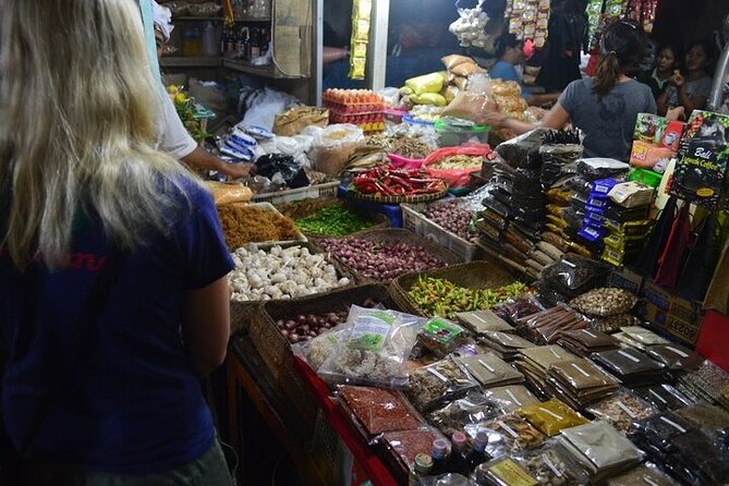 Ubud Cooking Class Bali with Balinese Chef - Eating together gives the class a proper finish