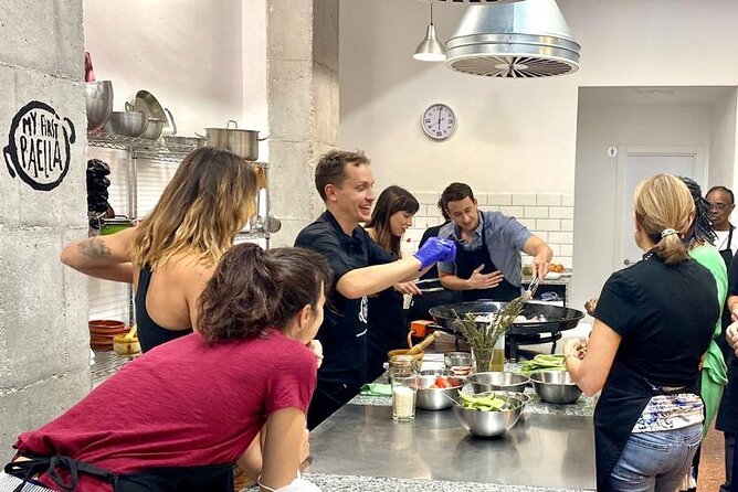 Valencian paella cooking class, tapas and visit to Ruzafa market. - The eight-minute walk to the cooking kitchen
