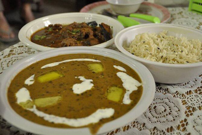 Veg and Non veg : Private Cooking Class in Delhi home (7 meal) - Meeting Preeti and Sonu in Uttam Nagar