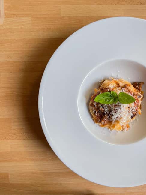 Venice: Cooking Class with Tiramisu and Pasta Making - Who should book this class