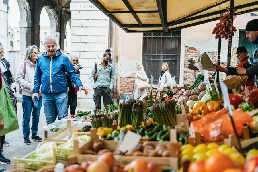 Venice: Rialto Market Tour, Cooking Class, and Lunch - Timing, meeting details, and useful planning tips