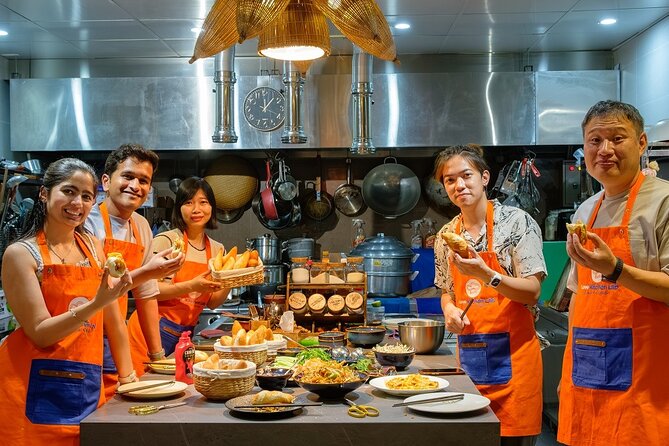 Vietnamese Bread & Brew: Banh Mi Baking Class & Specialty Coffee - Why This Four-Hour Class Works