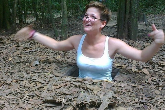 Vietnamese Cooking Class and Cu Chi Tunnels Tour from Ho Chi Minh City - Picking herbs and learning Vietnamese food balance