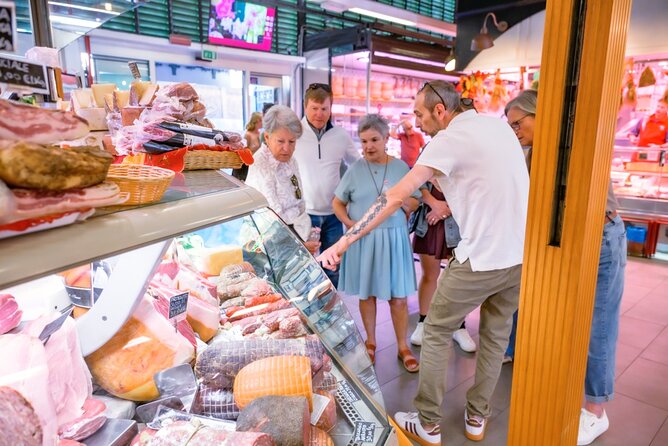 VIP Cooking Class with Carbonara, Pesto Making, Lasagna & Cannoli - Sant’Ambrogio Market gives the class a local beginning